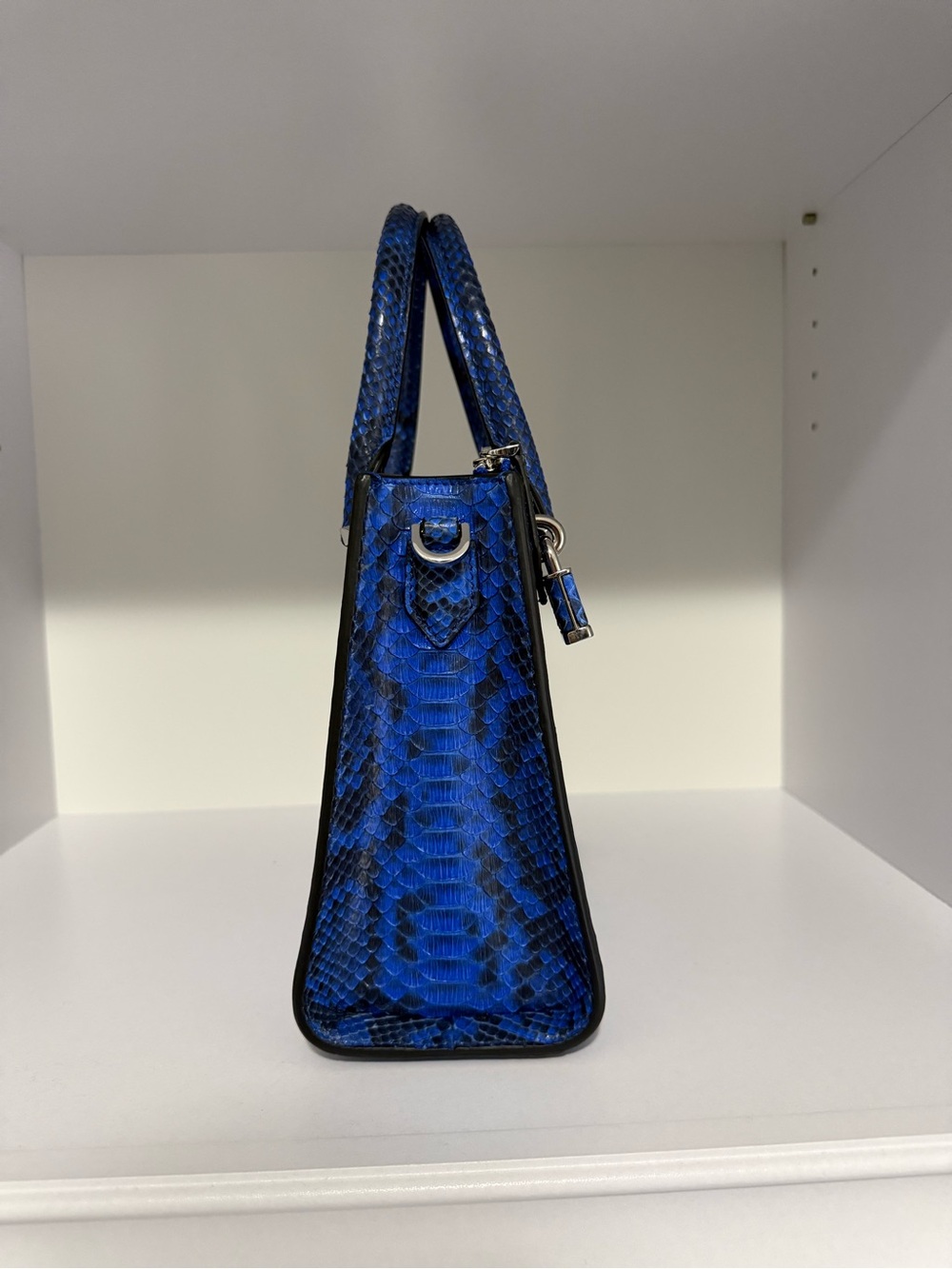$2,995 Michael Kors Couture Collection Casey Cobalt Python satchel crossbody - Picture 4 of 11